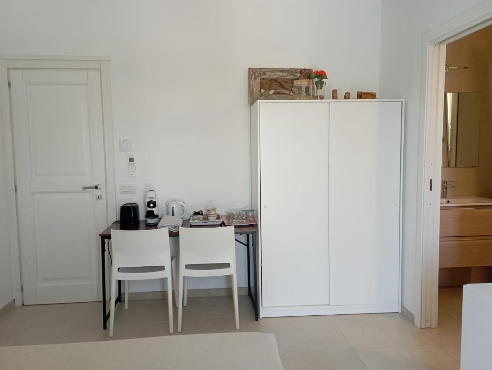 Sea & Country Rooms Porto Rotondo Голфо Аранчи Екстериор снимка